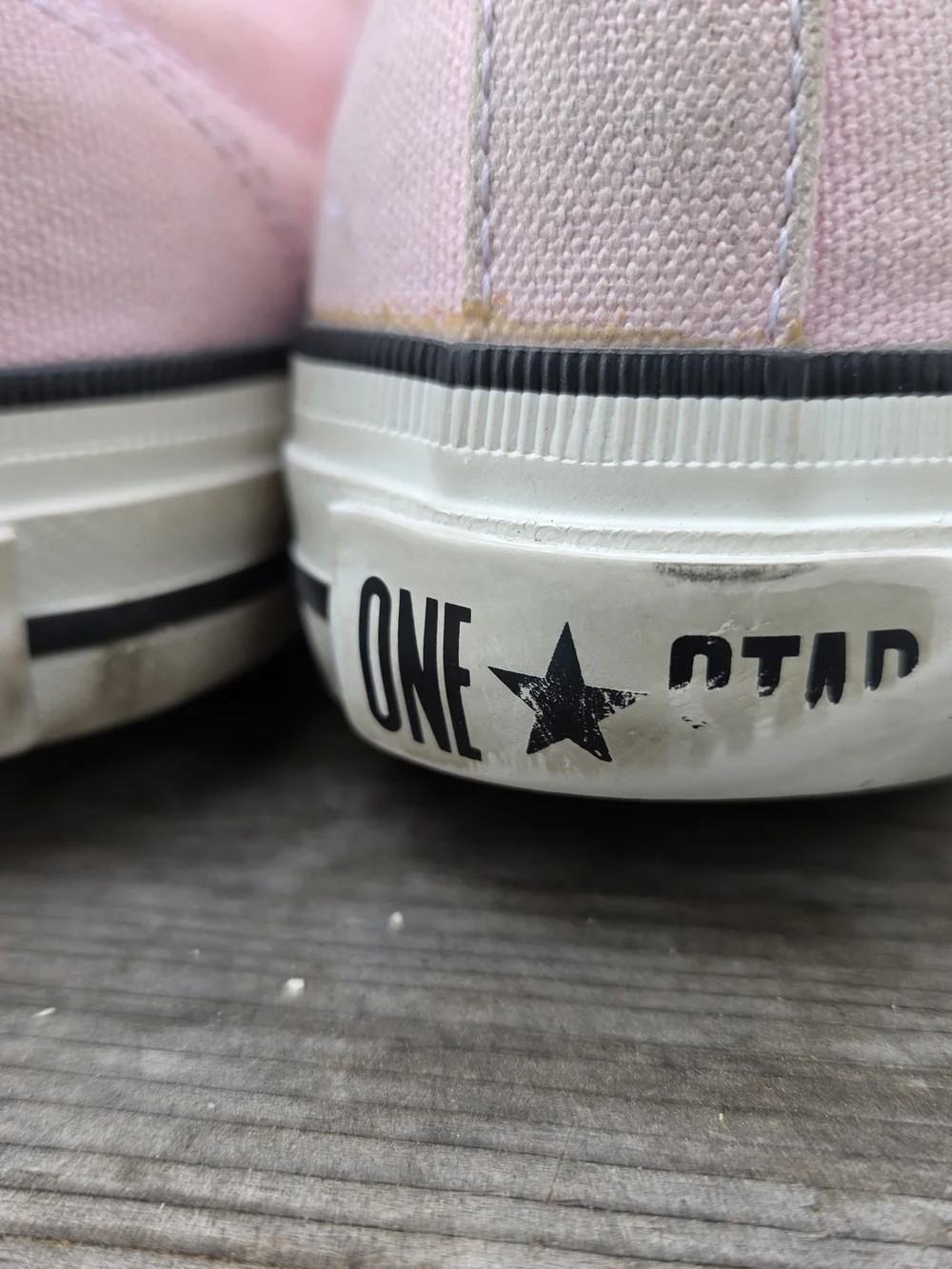 Converse Women's Pink Canvas Low-Top Sneakers